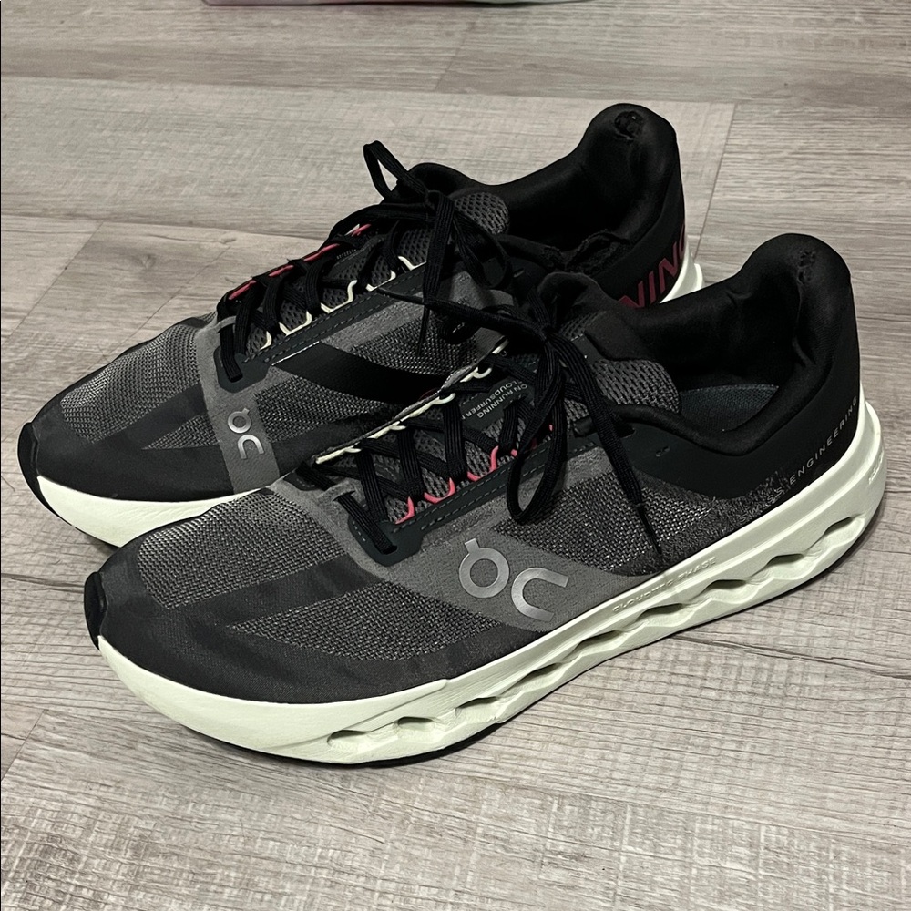 Men’s ON Running “Cloudsurfer Next” in Black/Lima color